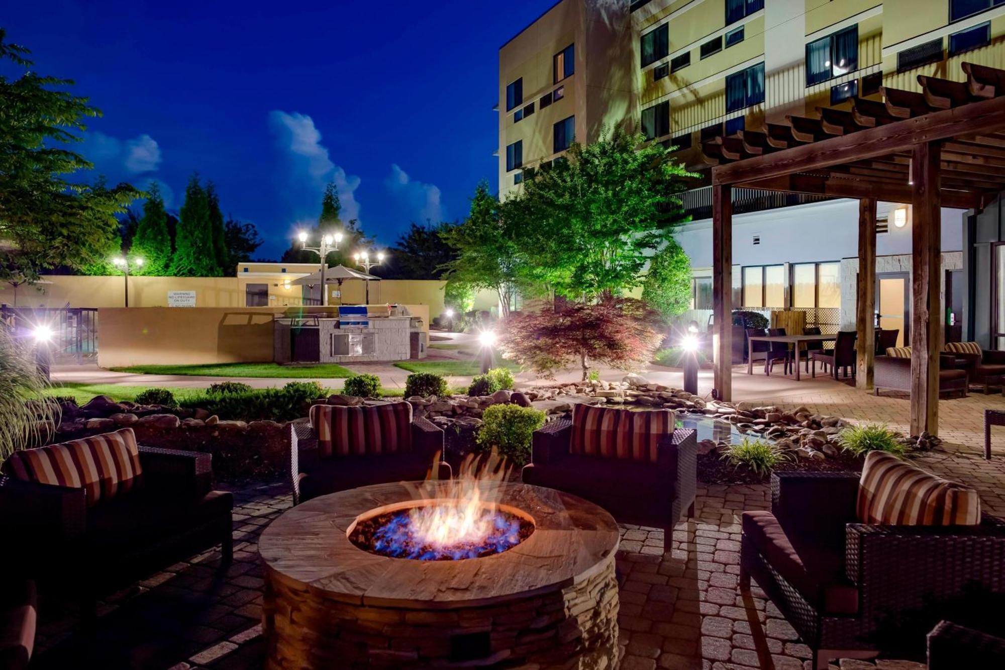 Courtyard Statesville Mooresville/Lake Norman Ngoại thất bức ảnh